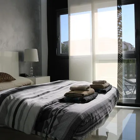 Quinto Apartment